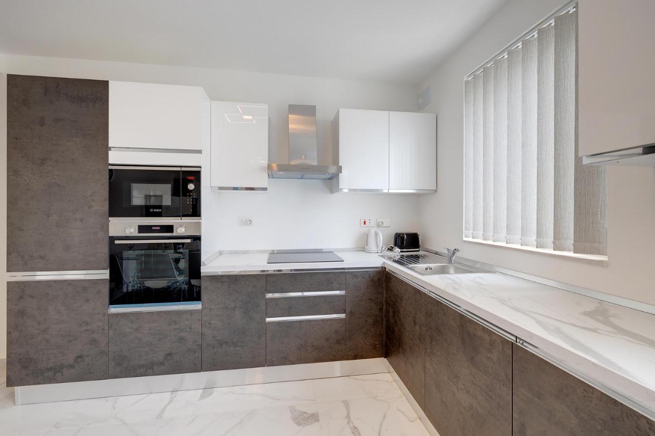 Stylish 2Br Apartment In Central St Julians St. Julian's Exteriör bild